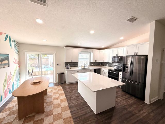 7812 POWDER HORN CIRCLE, Largo, FL 33773