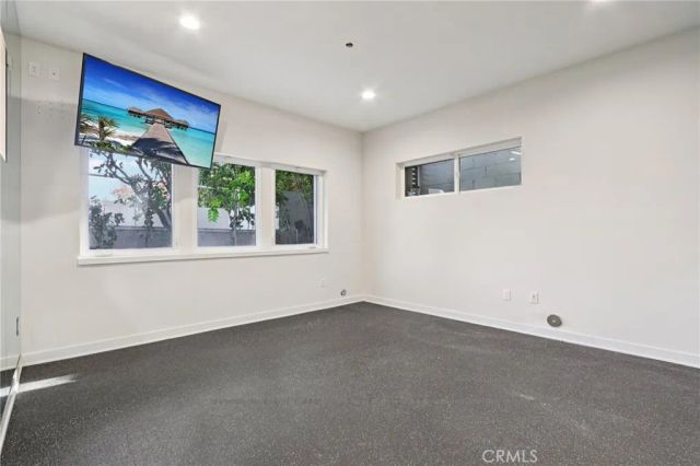 13424 Contour, Sherman Oaks, CA 91423