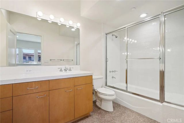 13424 Contour, Sherman Oaks, CA 91423