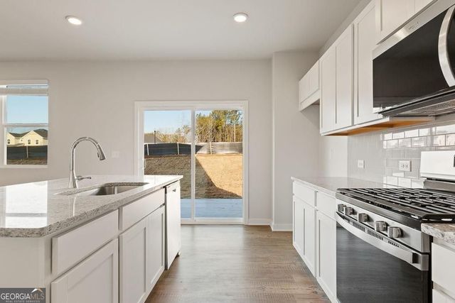 102 POPLAR BLUFF Way, Jefferson, GA 30549