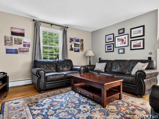 3 Marian Lane, Clinton, CT 06413