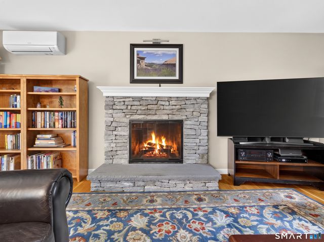 3 Marian Lane, Clinton, CT 06413