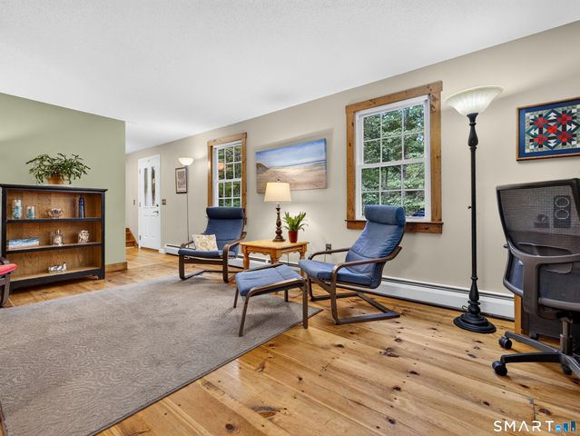 3 Marian Lane, Clinton, CT 06413
