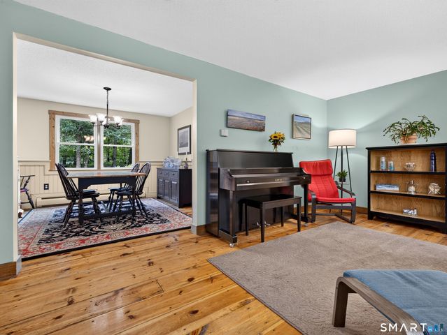 3 Marian Lane, Clinton, CT 06413
