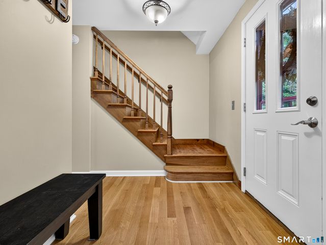 3 Marian Lane, Clinton, CT 06413