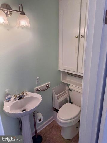 155 E MIDDLE ST, Gettysburg, PA 17325