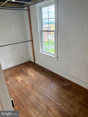 155 E MIDDLE ST, Gettysburg, PA 17325