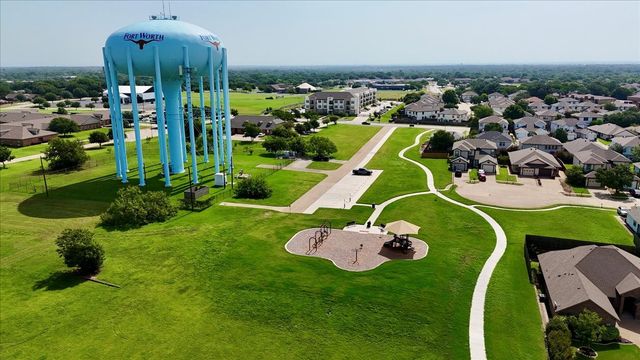 5412 Shasta Ridge Court, Fort Worth, TX 76123