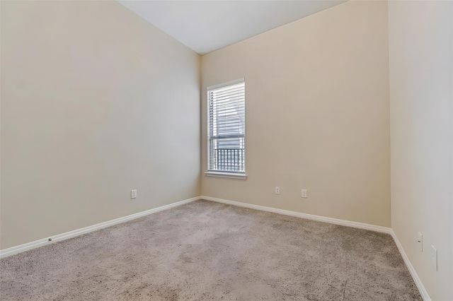 162 Rains, Kyle, TX 78640