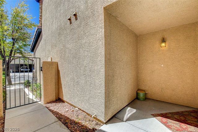 10334 Juniper Creek Lane, Las Vegas, NV 89145
