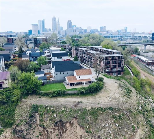2318 W 19th Street, Cleveland, OH 44113