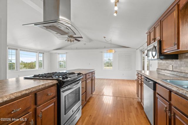 2917 Highway 70, Beaufort, NC 28516