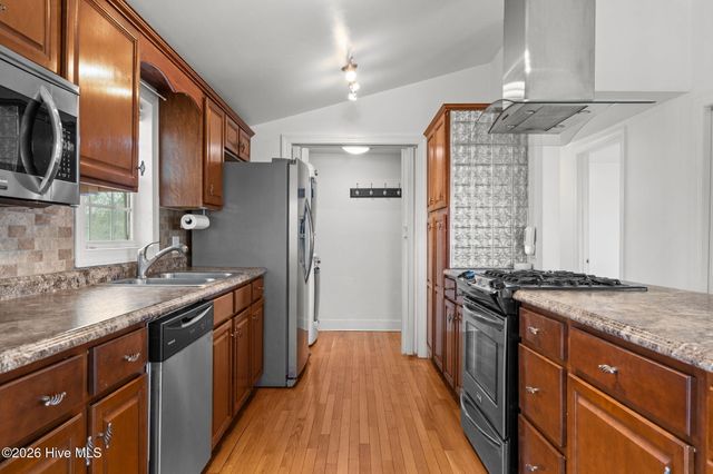 2917 Highway 70, Beaufort, NC 28516