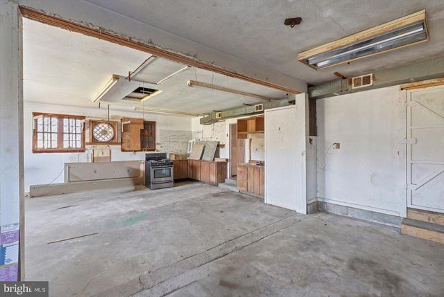 2519 SHADYSIDE AVE, Suitland, MD 20746