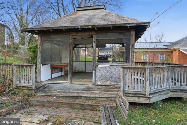 2519 SHADYSIDE AVE, Suitland, MD 20746