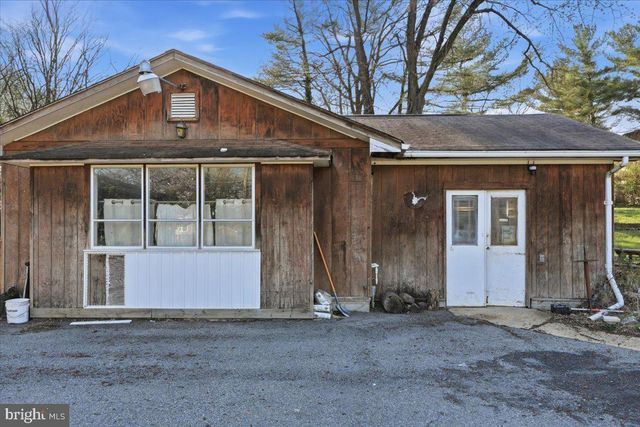 2519 SHADYSIDE AVE, Suitland, MD 20746