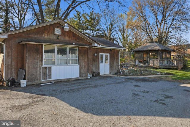 2519 SHADYSIDE AVE, Suitland, MD 20746