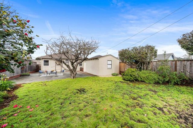 656 Myrtle Street, Half Moon Bay, CA 94019