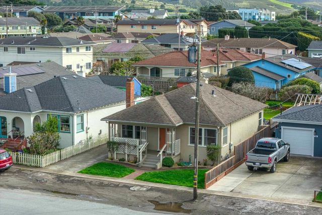 656 Myrtle Street, Half Moon Bay, CA 94019