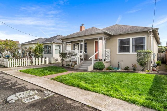 656 Myrtle Street, Half Moon Bay, CA 94019