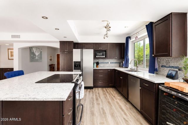 6769 E GRANDVIEW Drive, Scottsdale, AZ 85254