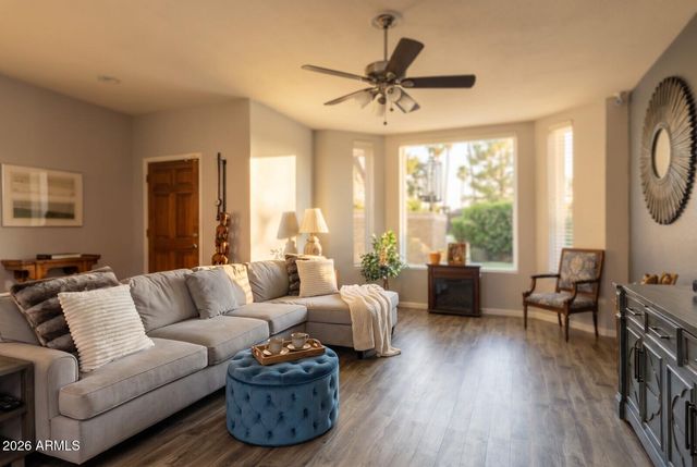 6769 E GRANDVIEW Drive, Scottsdale, AZ 85254
