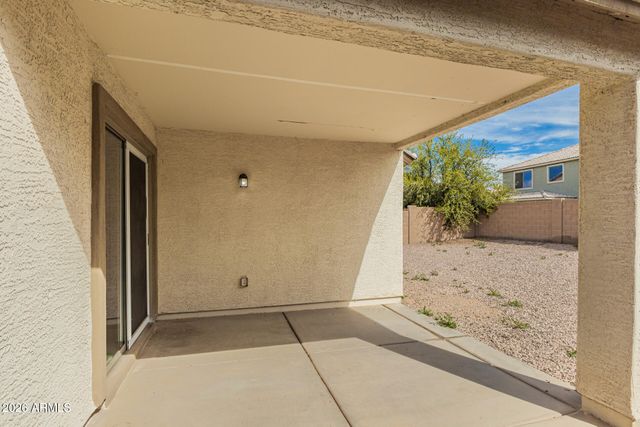 3956 E MAPLEWOOD Street, Gilbert, AZ 85297