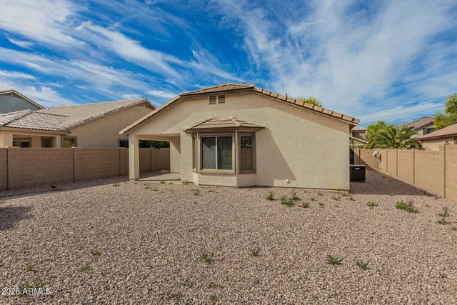 3956 E MAPLEWOOD Street, Gilbert, AZ 85297