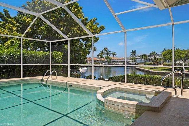 1084 Whiteheart CT, Marco Island, FL 34145