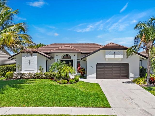 1084 Whiteheart CT, Marco Island, FL 34145