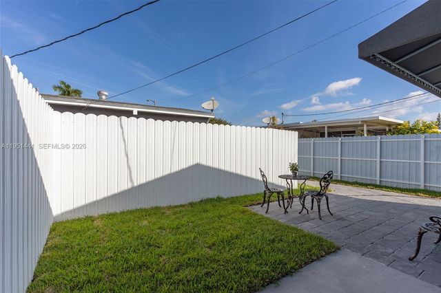 1430 NE 11th St 1430, Homestead, FL 33033