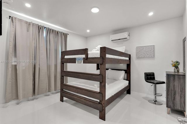 1430 NE 11th St 1430, Homestead, FL 33033