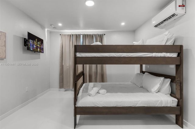 1430 NE 11th St 1430, Homestead, FL 33033