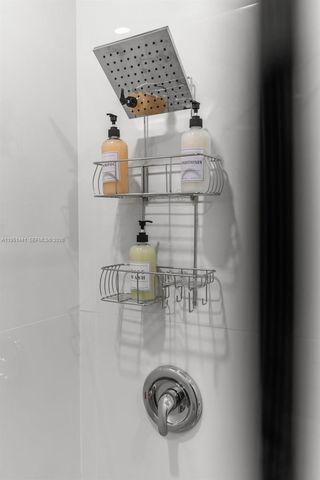 1430 NE 11th St 1430, Homestead, FL 33033