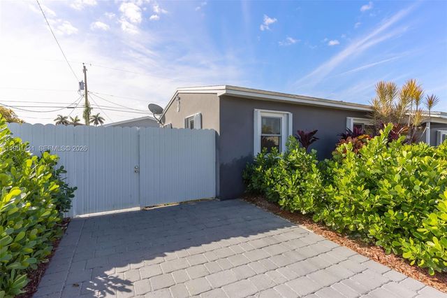 1430 NE 11th St 1430, Homestead, FL 33033