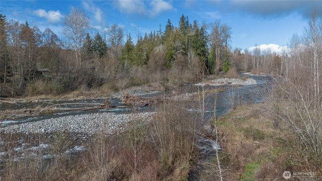 346 Dungeness Meadows, Sequim, WA 98382
