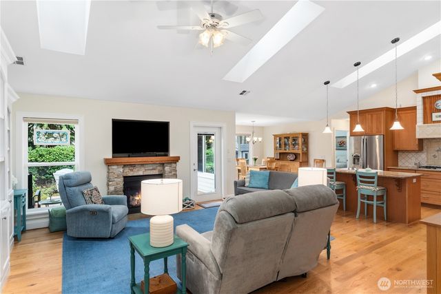 346 Dungeness Meadows, Sequim, WA 98382