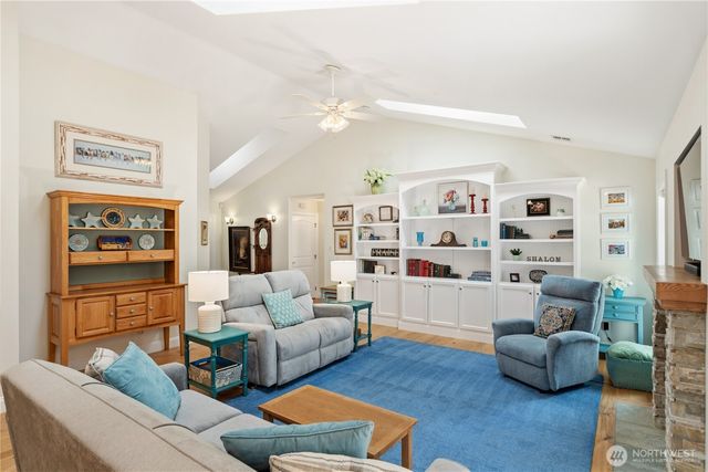 346 Dungeness Meadows, Sequim, WA 98382