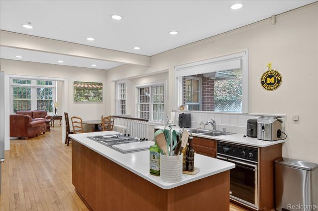 2307 Hill Street, Ann Arbor, MI 48104