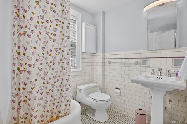 2307 Hill Street, Ann Arbor, MI 48104