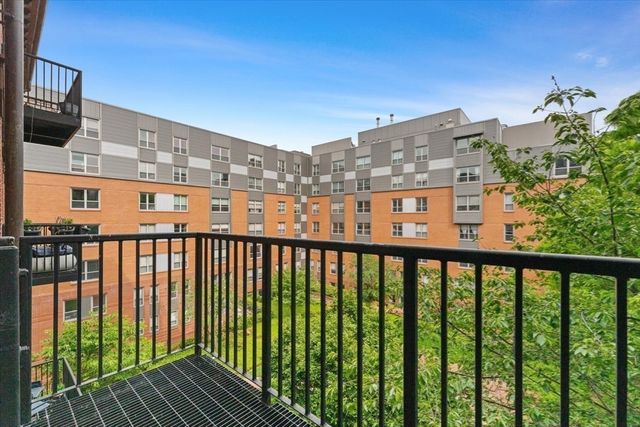 21 Father Francis Gilday St 314, Boston, MA 02118