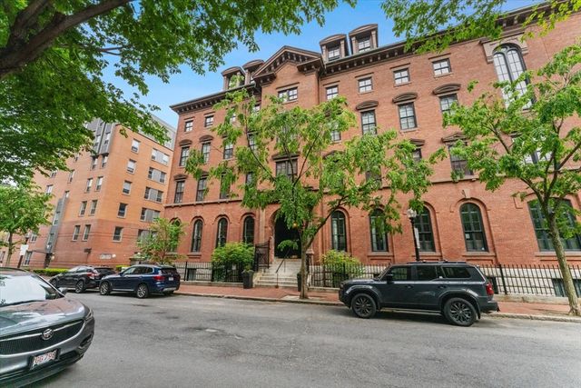 21 Father Francis Gilday St 314, Boston, MA 02118