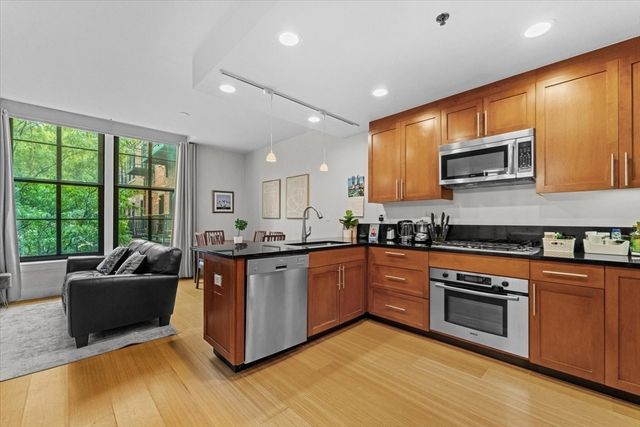 21 Father Francis Gilday St 314, Boston, MA 02118