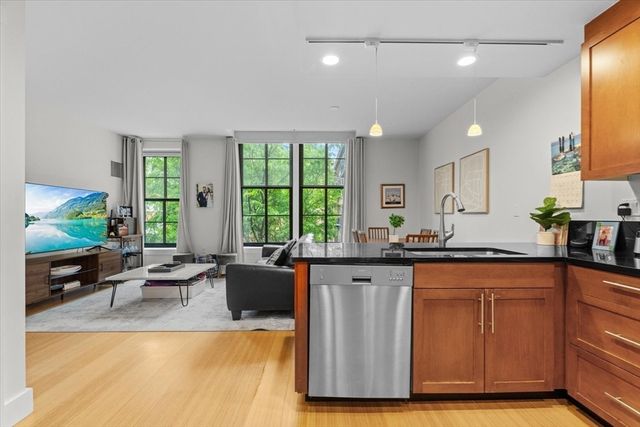 21 Father Francis Gilday St 314, Boston, MA 02118
