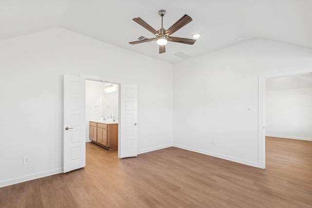 707 Hackberry Branch Court, Magnolia, TX 77354