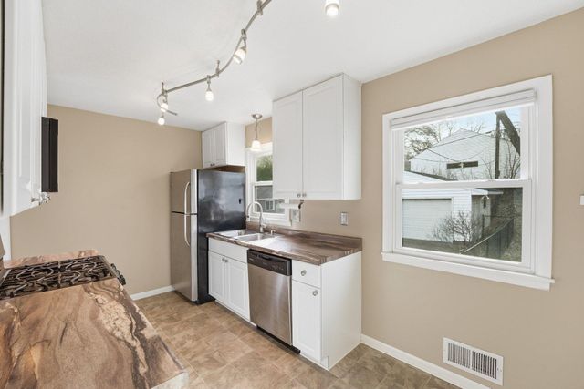 3110 Pennsylvania Avenue S, Saint Louis Park, MN 55426