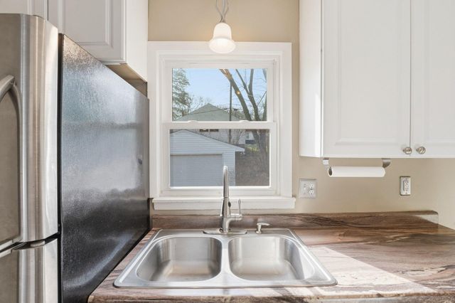 3110 Pennsylvania Avenue S, Saint Louis Park, MN 55426