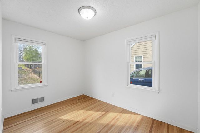 3110 Pennsylvania Avenue S, Saint Louis Park, MN 55426