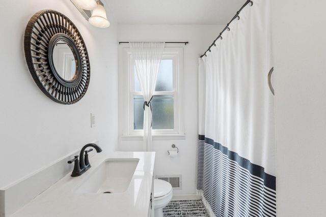 3110 Pennsylvania Avenue S, Saint Louis Park, MN 55426