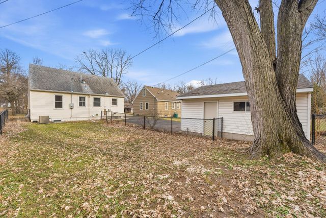 3110 Pennsylvania Avenue S, Saint Louis Park, MN 55426